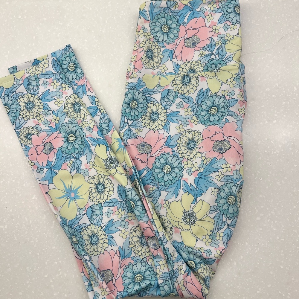 Revolve onzie leggings